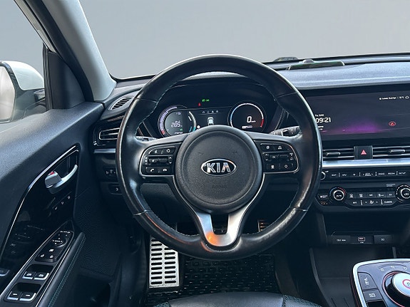 Kia Niro 9 of 25