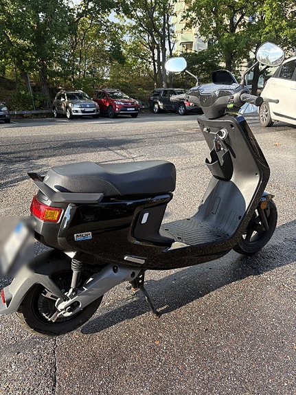 NIU MQI + Sport Extended Range 45km/h 4 of 4