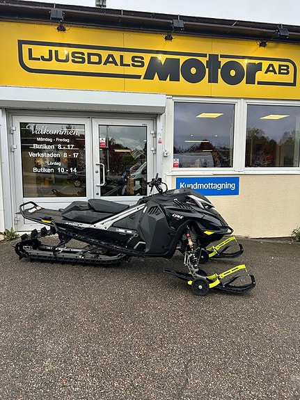 Lynx Shredder RE 850 E-TEC Turbo R 146 HUB *Kampanj* 2 of 2