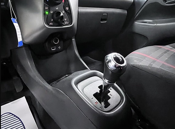 Peugeot 108 6 of 7
