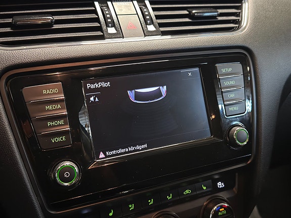 Skoda Octavia 17 of 18