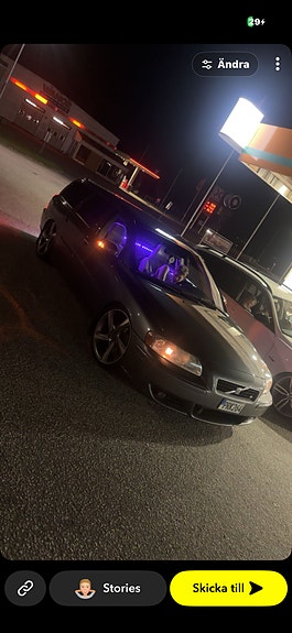 Volvo V70 8 of 12