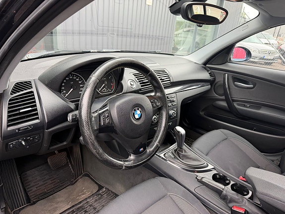 BMW 118d 8 of 14