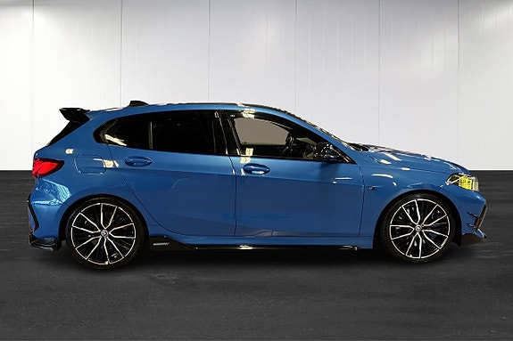 BMW M135i 8 of 23