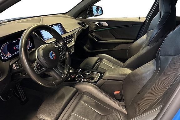 BMW M135i 9 of 23