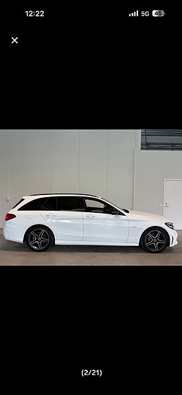 Mercedes-Benz C220 2 of 11