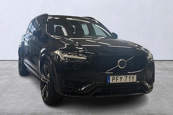 Volvo XC90 6 of 22