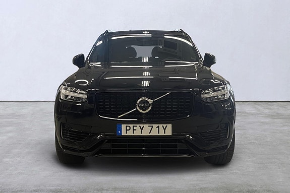 Volvo XC90 7 of 22