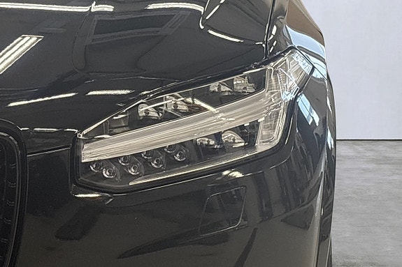 Volvo XC90 20 of 22