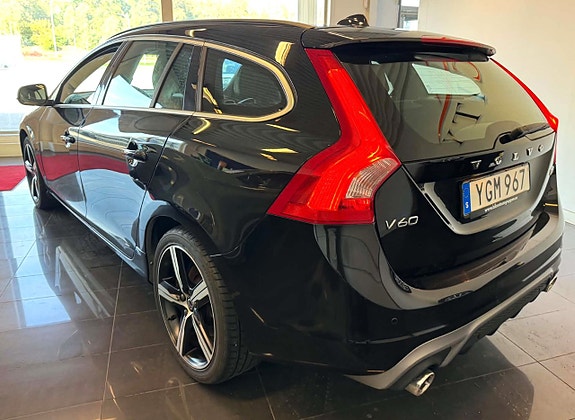 Volvo V60 5 of 26