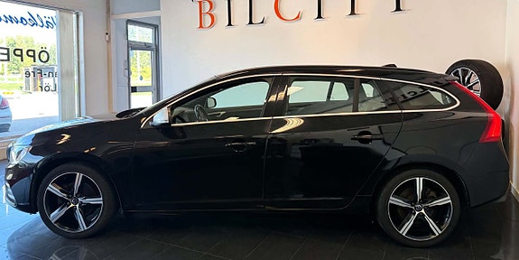 Volvo V60 6 of 26