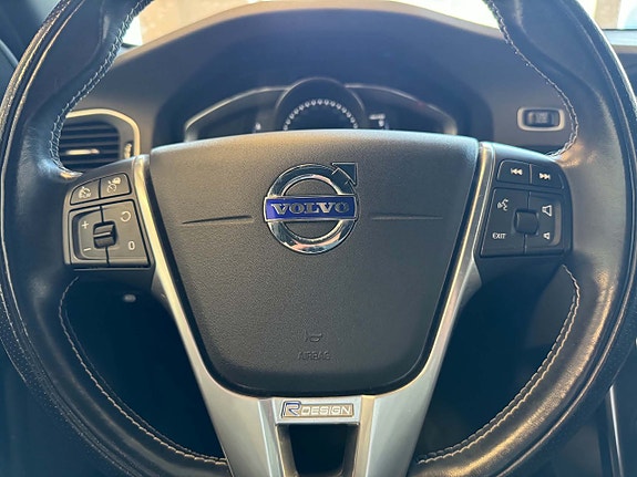Volvo V60 16 of 26