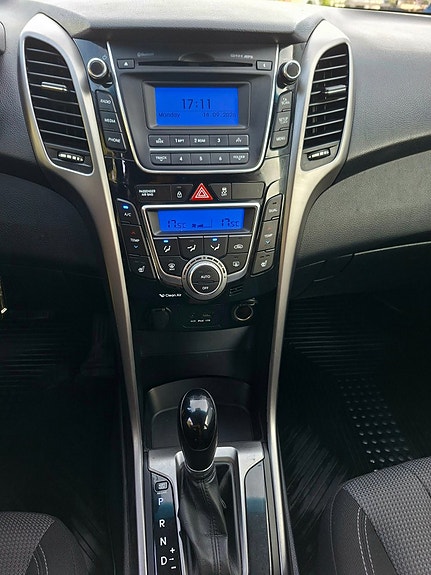 Hyundai i30 15 of 15