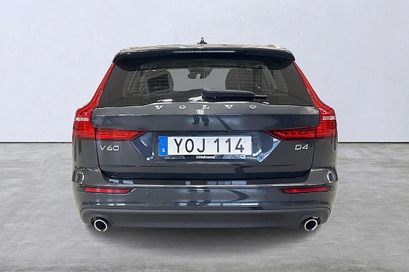 Volvo V60 5 of 21