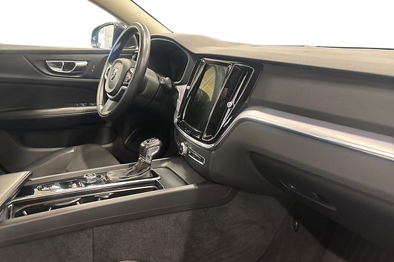 Volvo V60 10 of 21