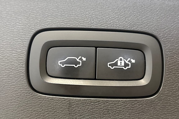 Volvo V60 17 of 21