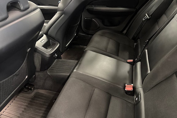 Volvo V60 12 of 21