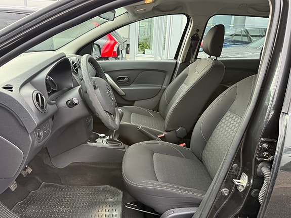 Dacia Logan 16 of 21