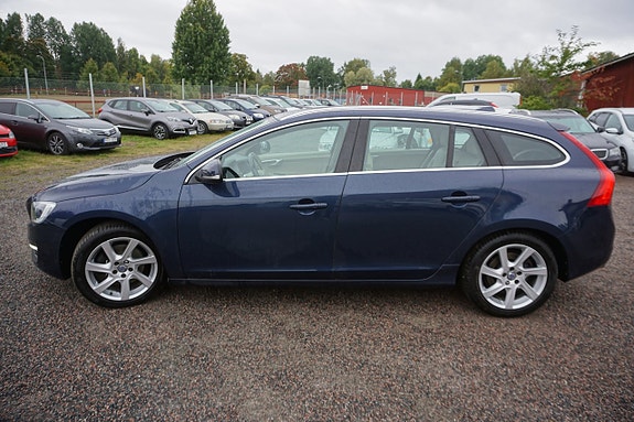 Volvo V60 4 of 9