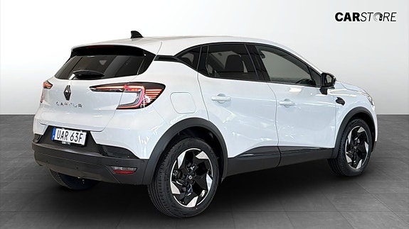 Renault Captur 2 of 22