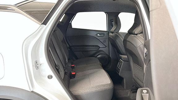 Renault Captur 5 of 22