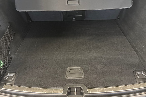 Volvo XC60 13 of 21