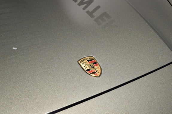 Porsche Panamera 4 17 of 18