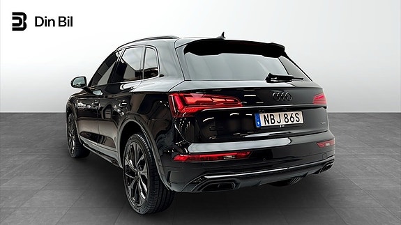 Audi Q5 3 of 15