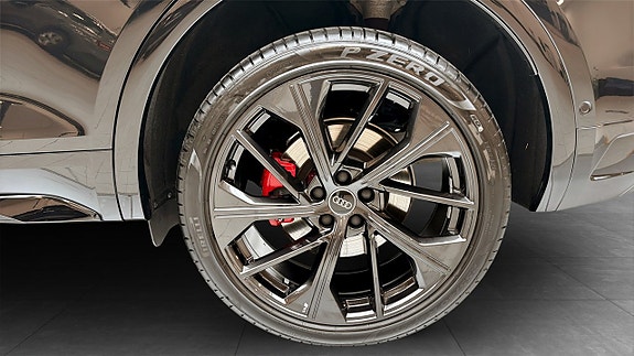 Audi Q5 6 of 17
