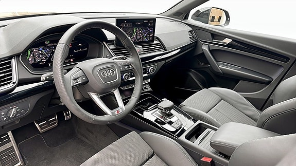 Audi Q5 8 of 15