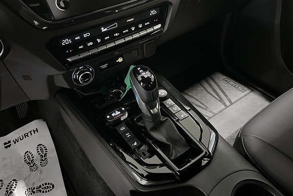 Isuzu D-max 12 of 14