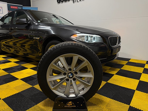BMW 523i 7 of 30