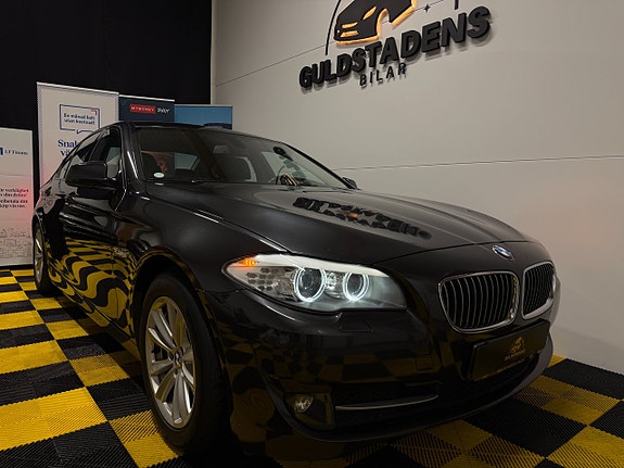 BMW 523i 5 of 30