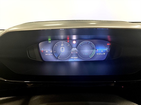 Peugeot 308 SW 8 of 19