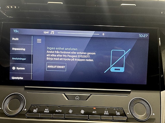 Peugeot 308 SW 11 of 19