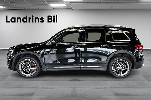 Mercedes-Benz GLB200 4 of 22