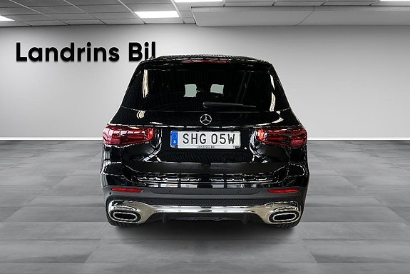 Mercedes-Benz GLB200 5 of 22