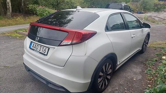 Honda Civic 3 of 8