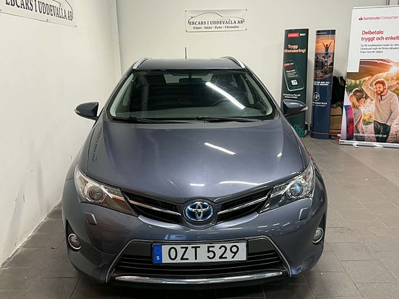 Toyota Auris 10 of 14