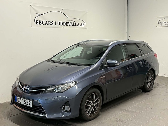 Toyota Auris 9 of 14