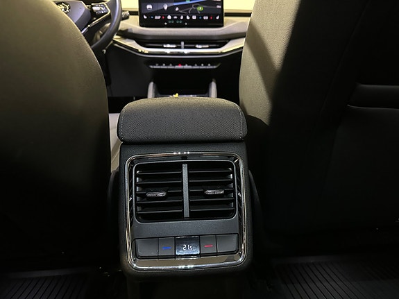 Skoda Enyaq 27 of 27