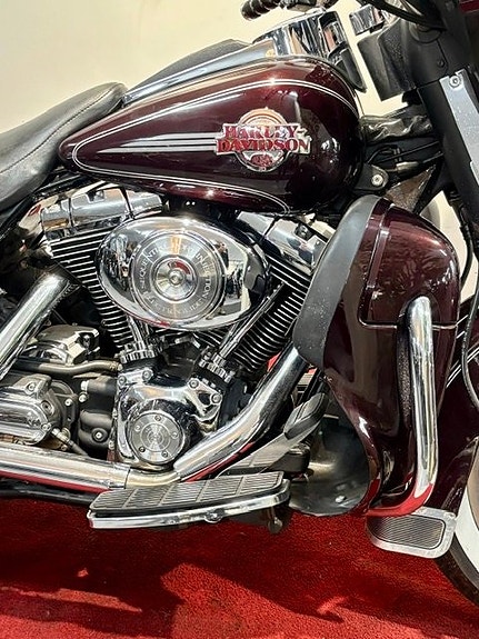 Harley-Davidson FLHTCU Ultra Glide i Toppskick! 2 of 6