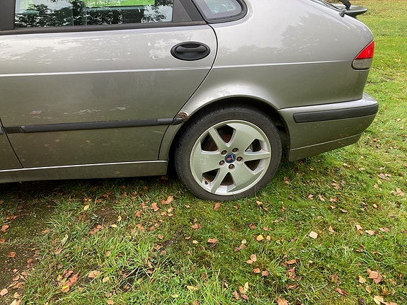 Saab 9-3 3 of 8