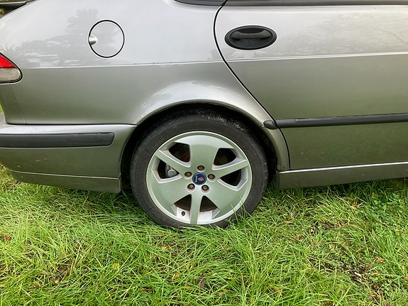 Saab 9-3 4 of 8
