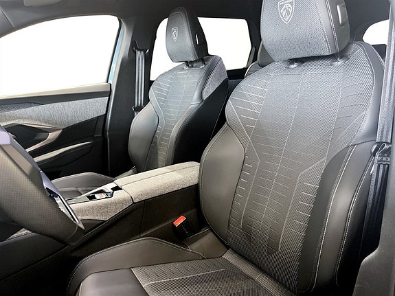 Peugeot 5008 5 of 25