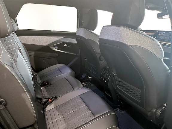 Peugeot 5008 15 of 25