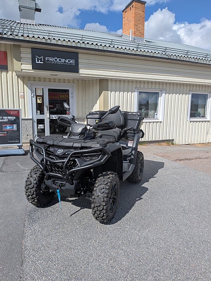 cf-moto CForce 850 Touring Black Edition
