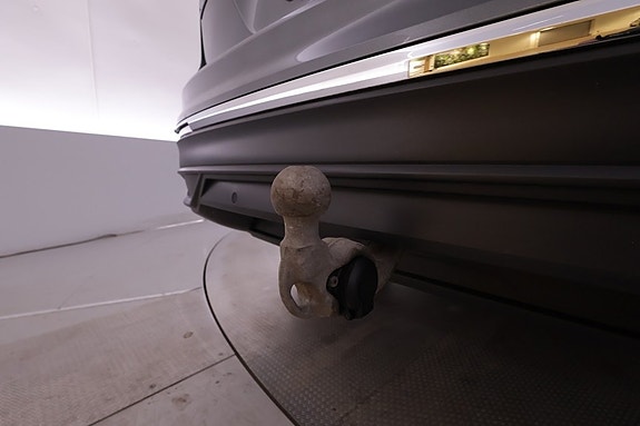 Volkswagen Tiguan Allspace 12 of 18