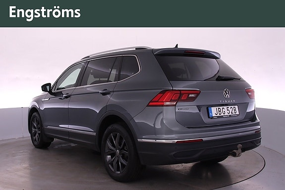 Volkswagen Tiguan Allspace 4 of 18