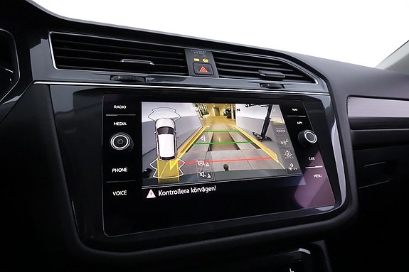Volkswagen Tiguan Allspace 16 of 18